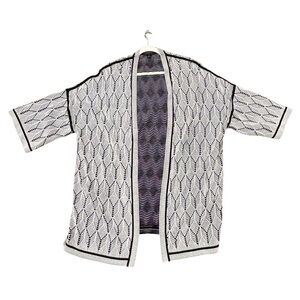 Carlisle Collection Black and White Knit Cardigan